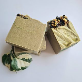 Jabón corporal hidratante de aloe vera y moringa